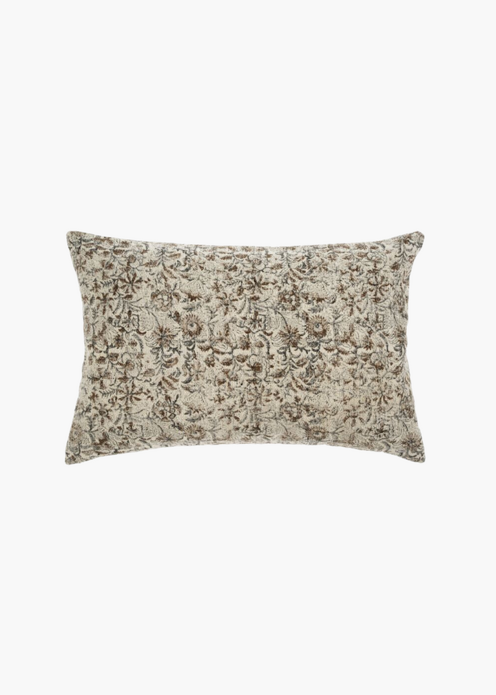 Everly Pillow