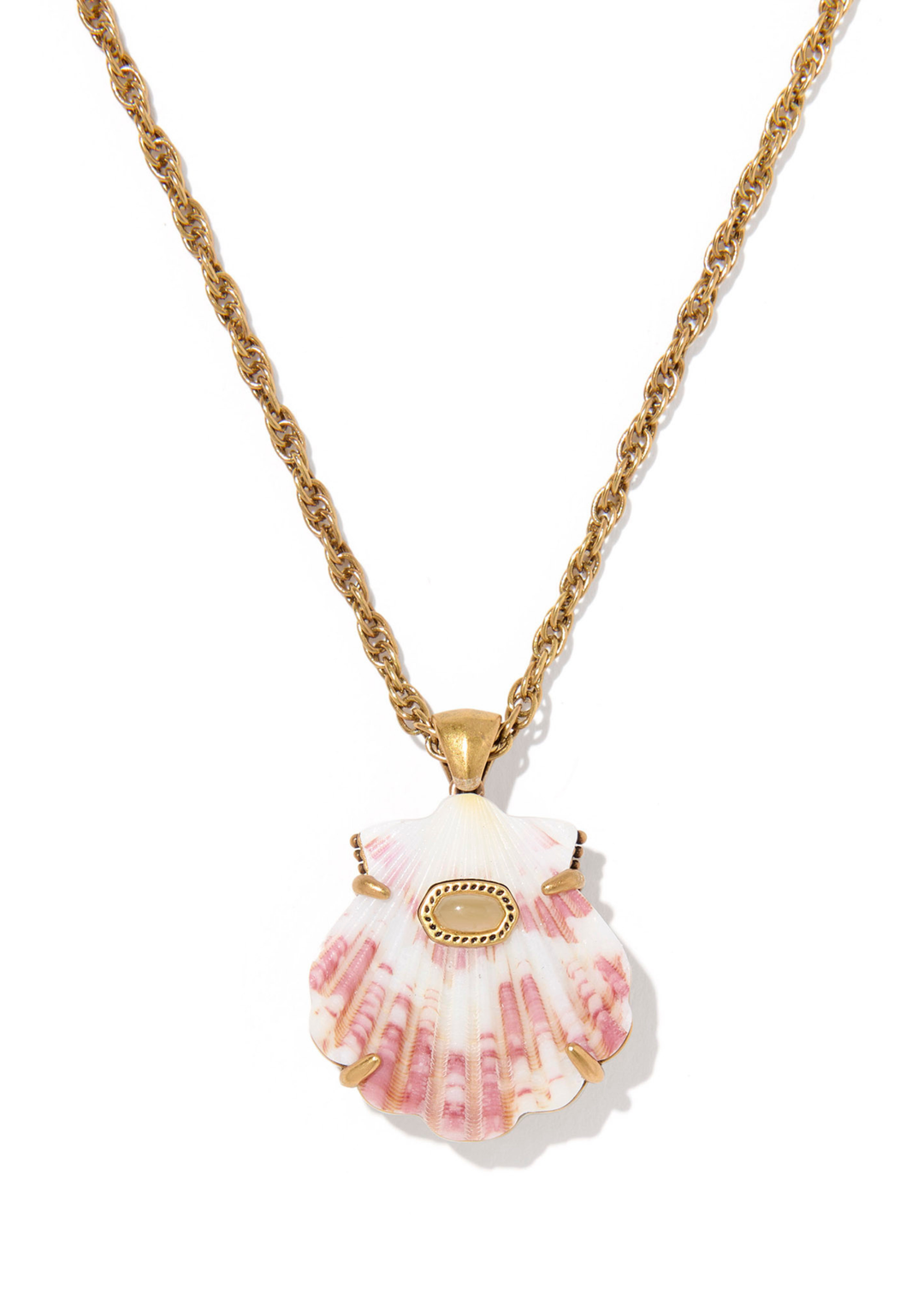 Lucia Shell Short Pendant Necklace