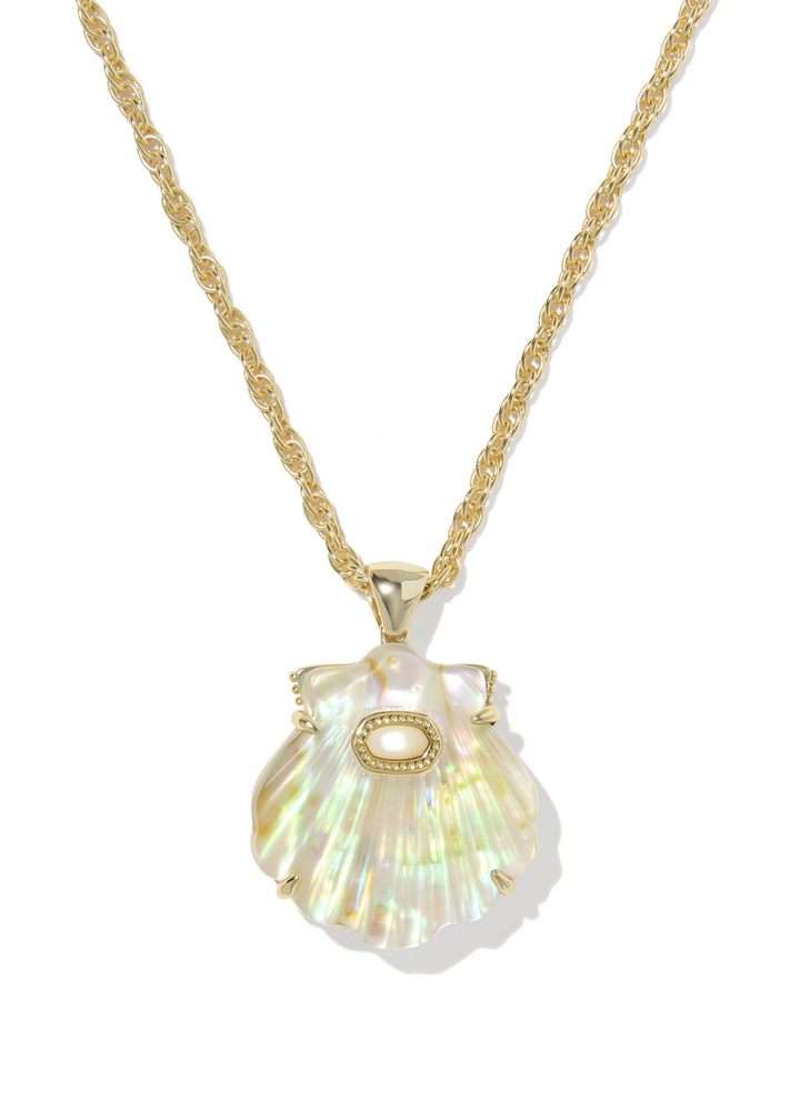 Lucia Shell Short Pendant Necklace