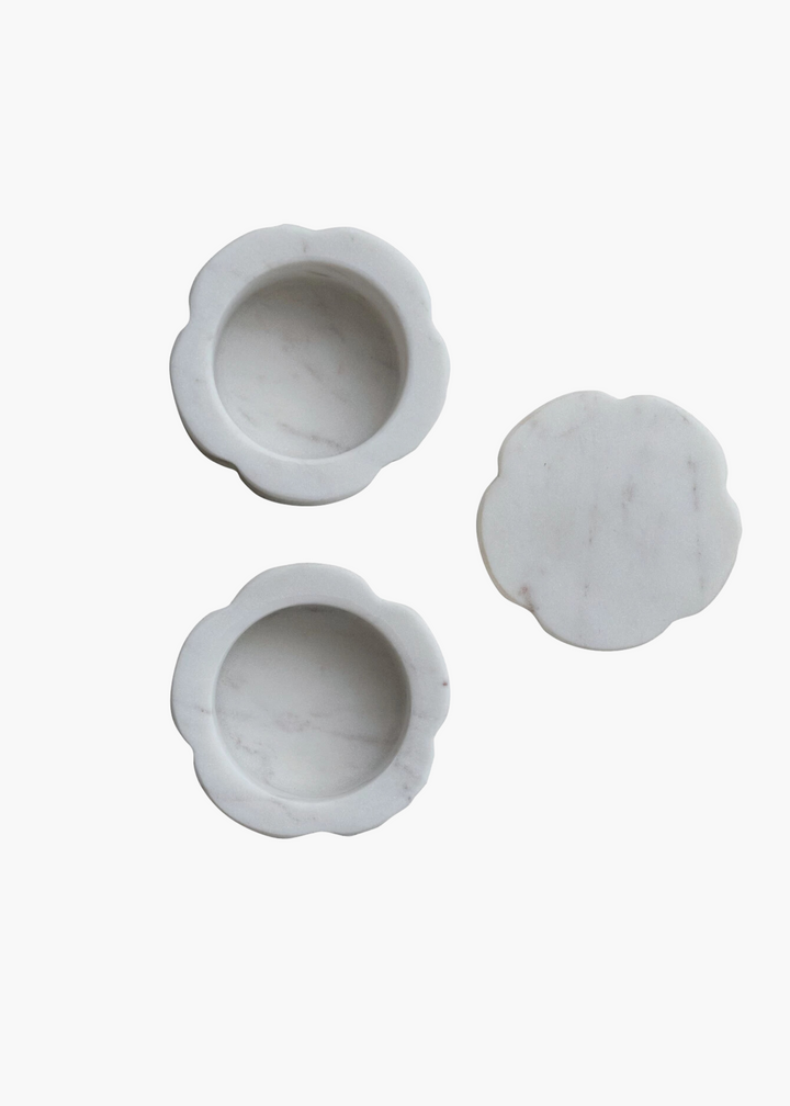 Marble Scalloped Pinch Pots