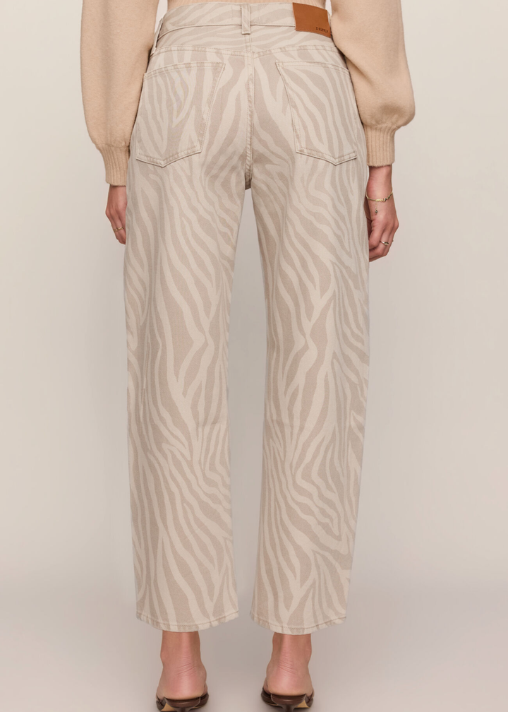 The Off Duty Bowed Ankle Pant