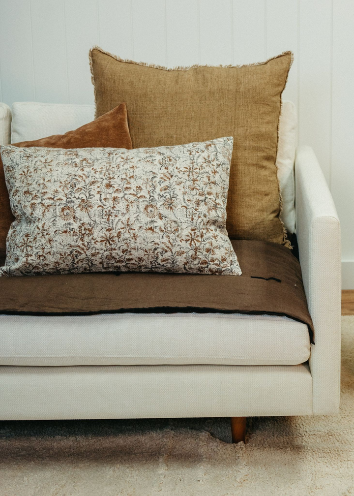 Everly Pillow