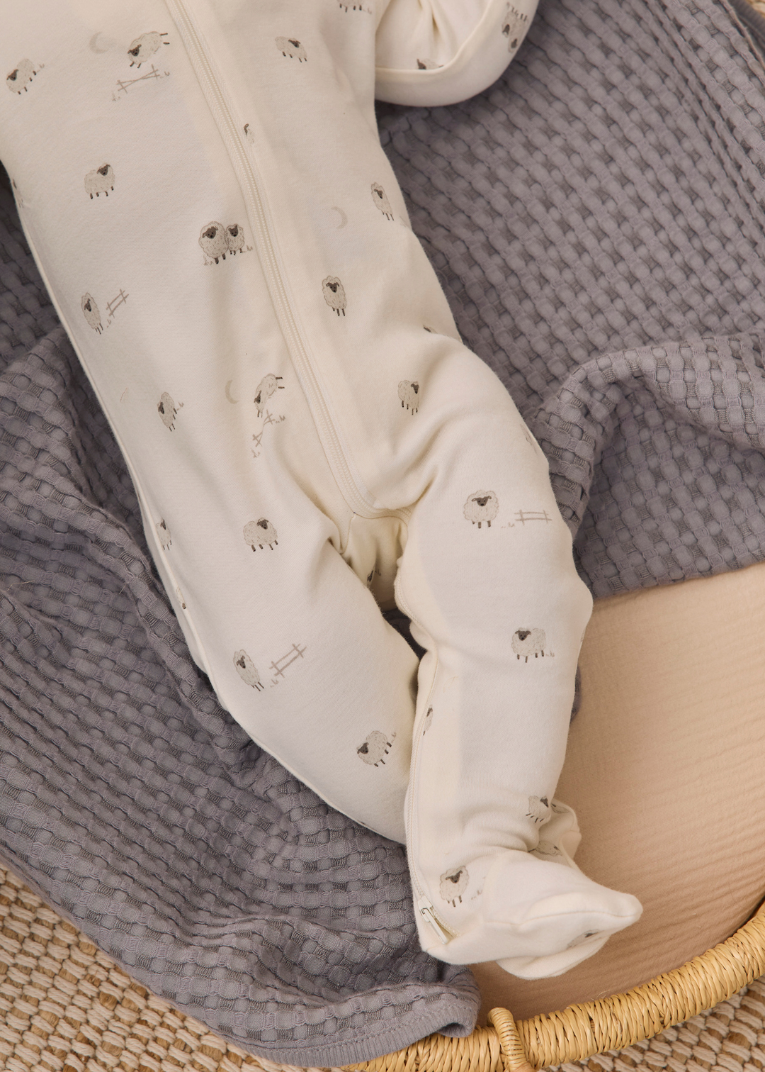 Zip Long Sleeve Sleeper Footie || Sheep