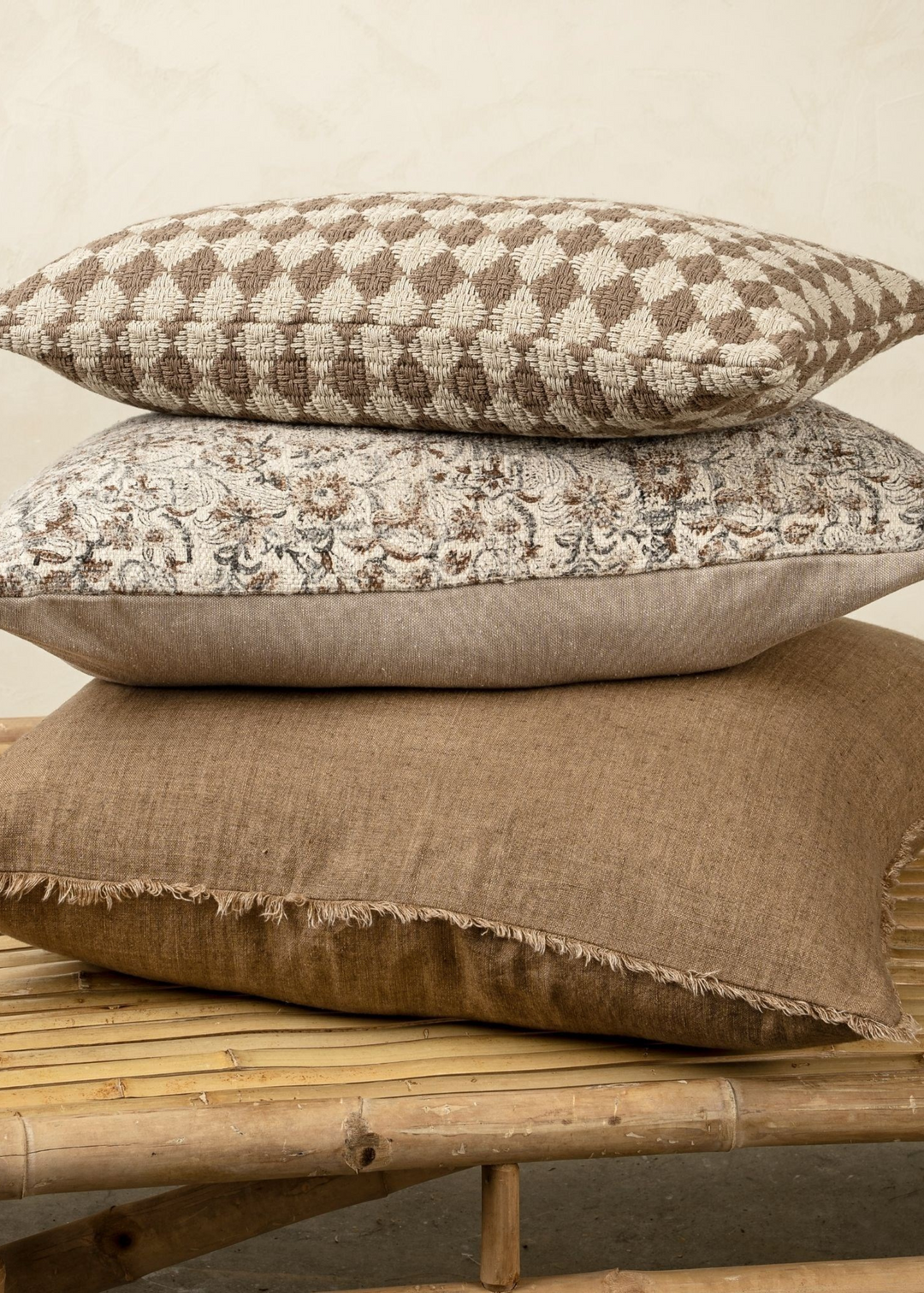 Everly Pillow