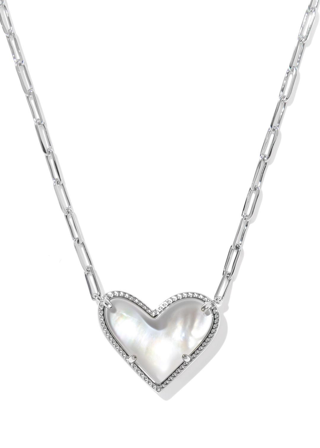 Ari Heart Statement Short Pendant Necklace