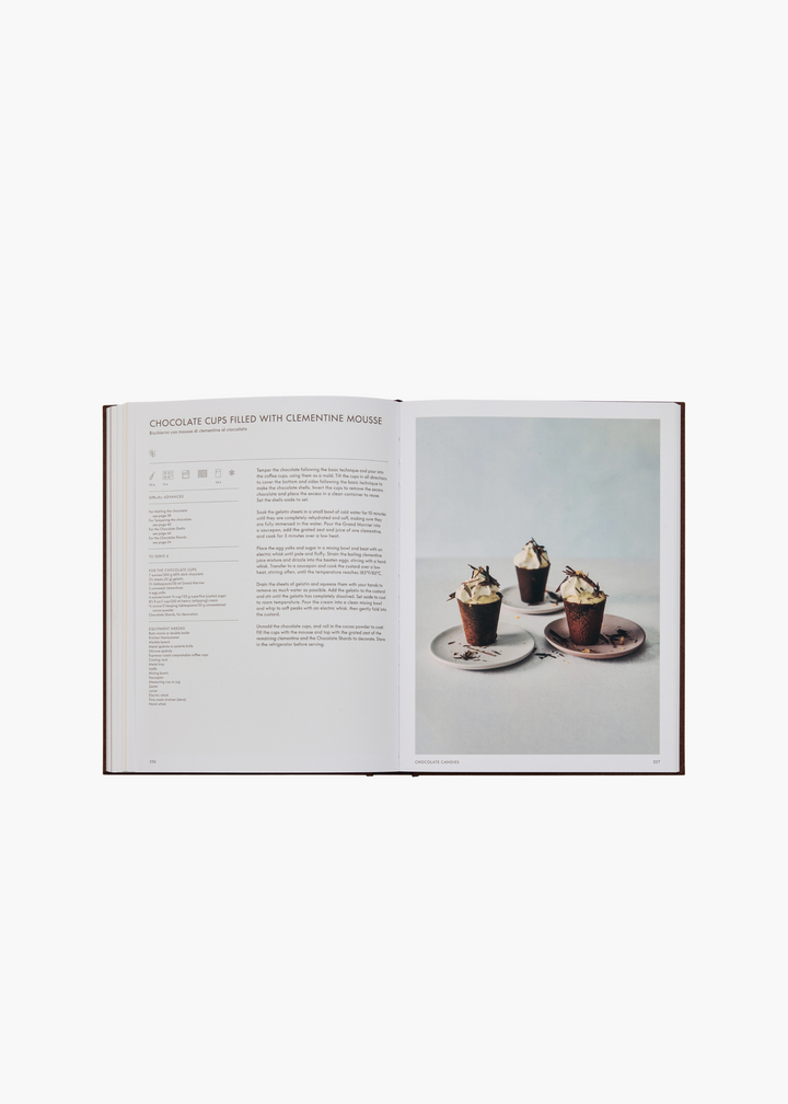 The Chocolate Spoon: Italian Sweets from the Silver Spoon