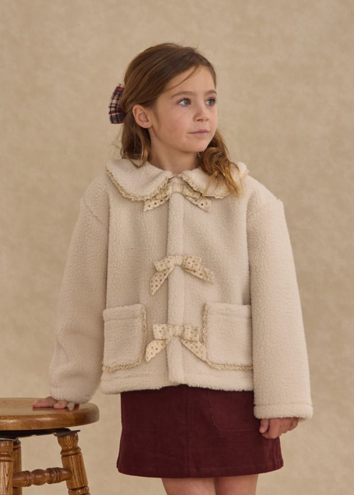 Shearling Collared Coat || Natural