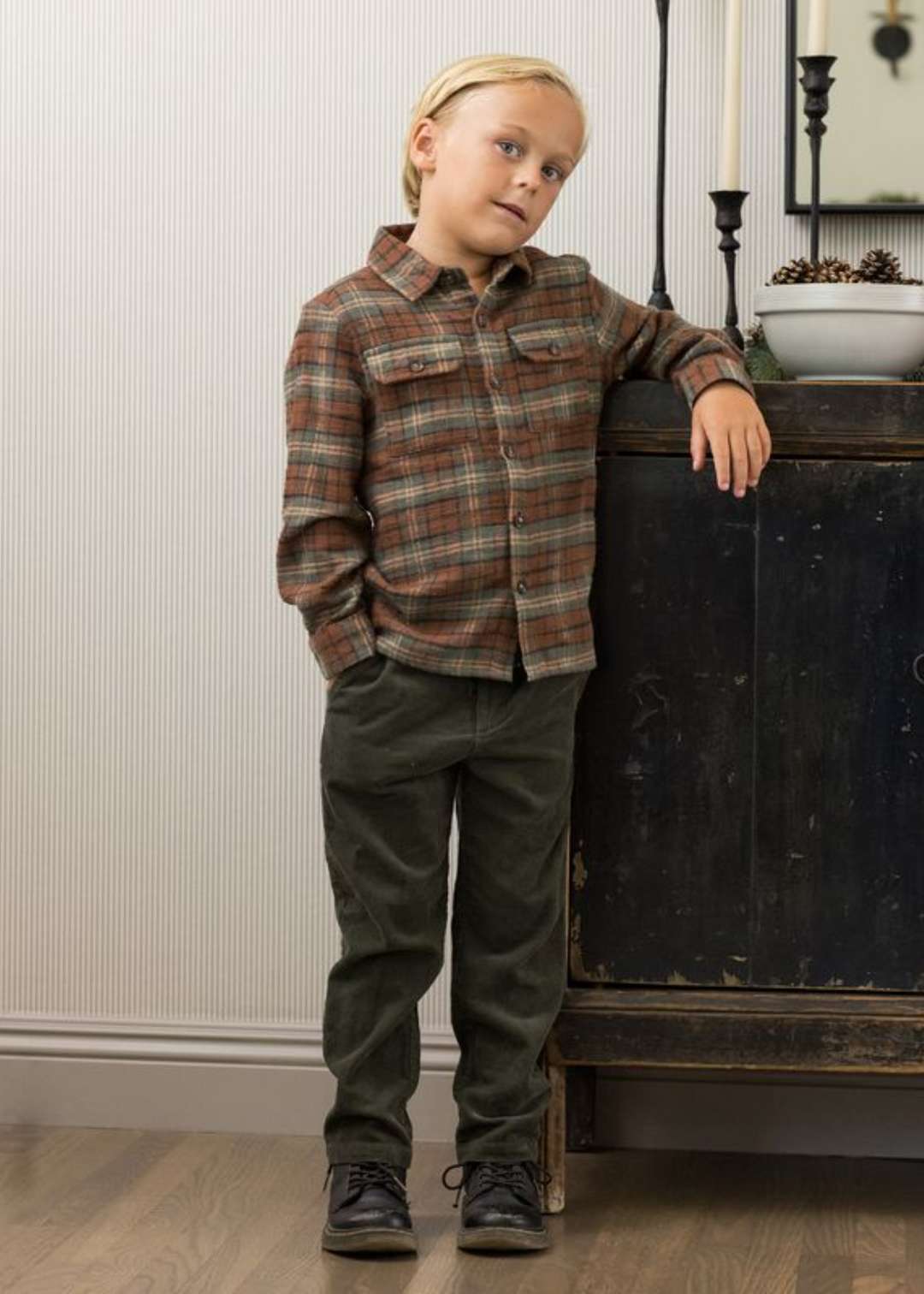 Pocketed Flannel Shirt || Holiday Plaid