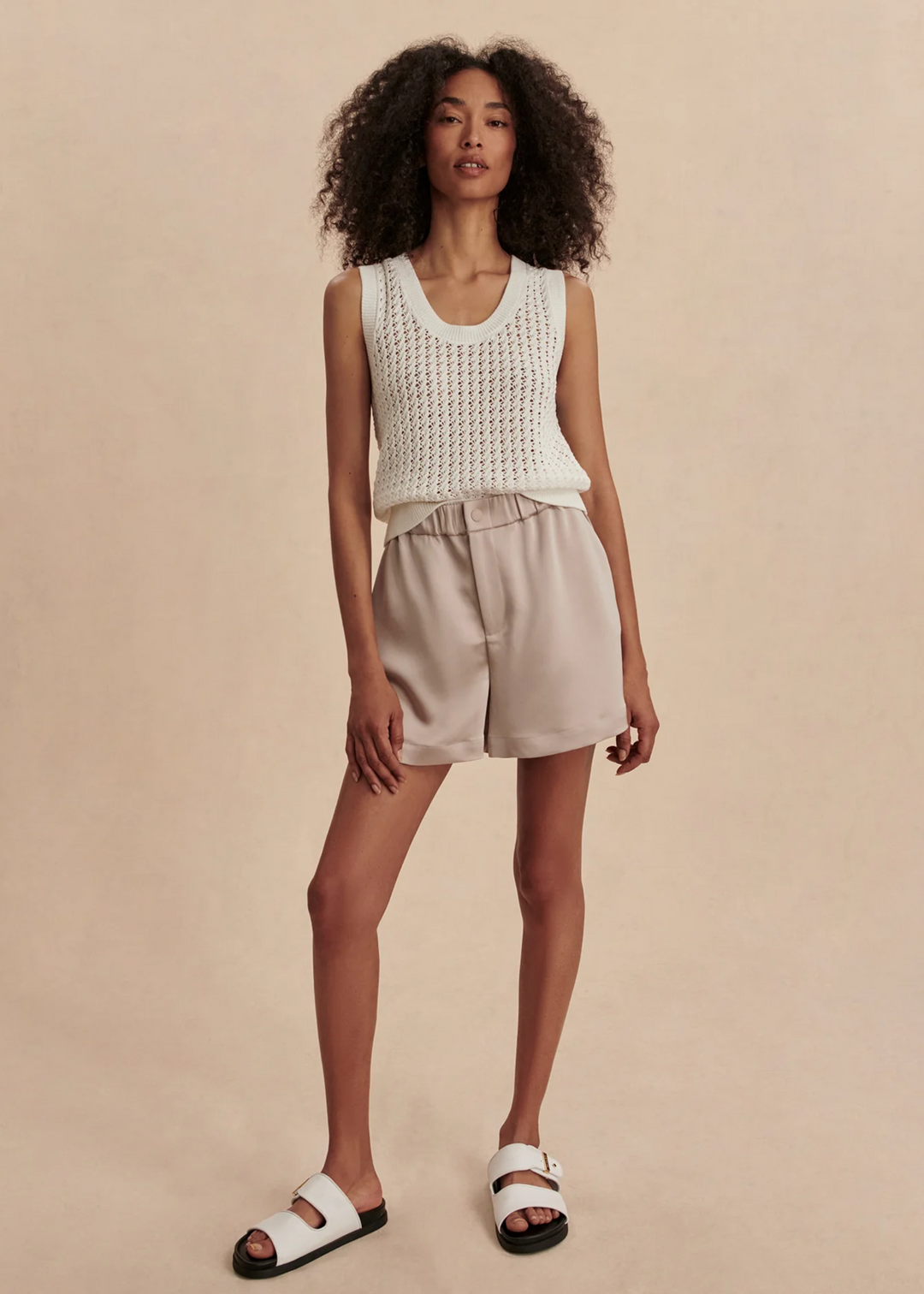 Sarka High-Rise Short 4"