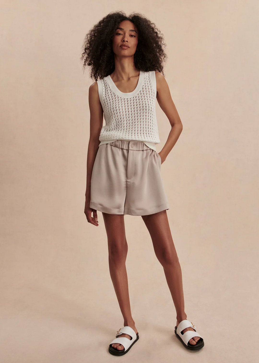 Sarka High-Rise Short 4"