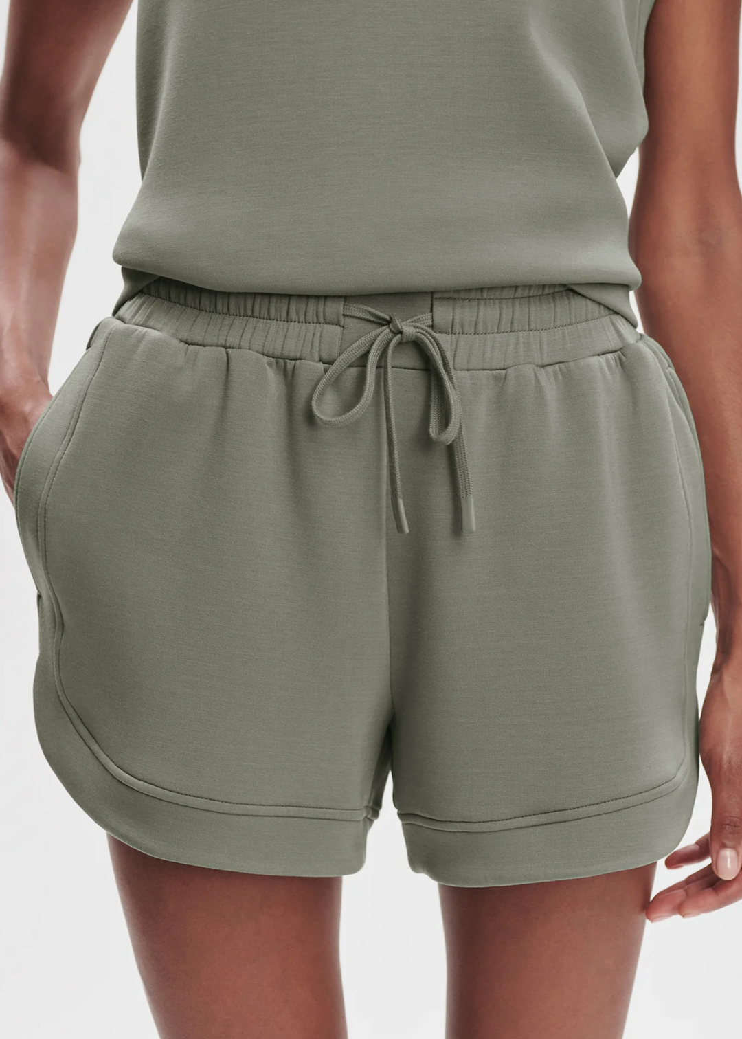 Ollie High-Rise Short 3.5"