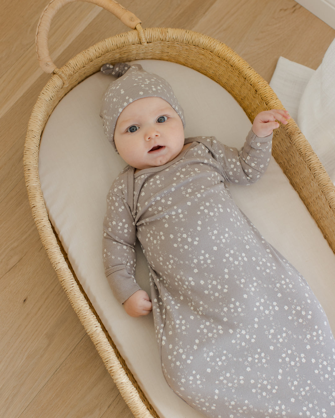 knotted baby gown + hat set || fleur