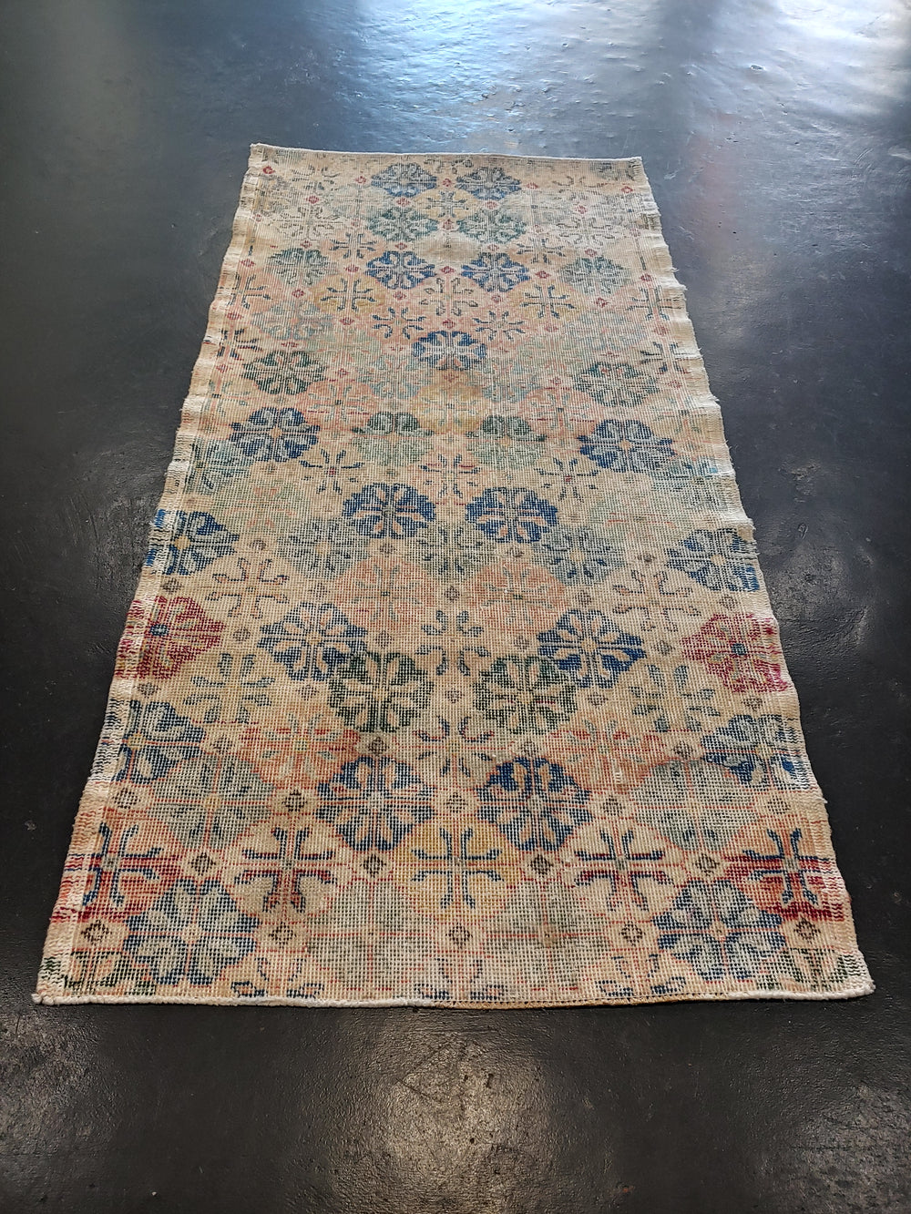 Vintage Mid-Century Turkish Oushak Rug - 2′8″ × 5′4″ - Macy Carlisle