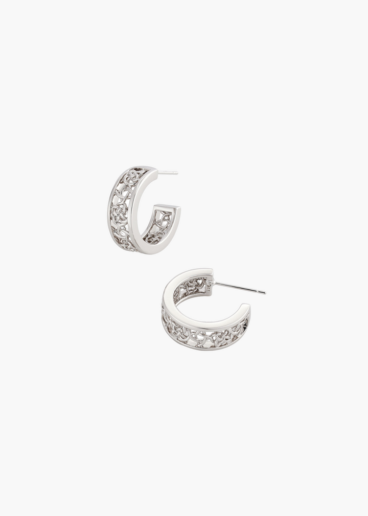 Kelly Huggie Earring