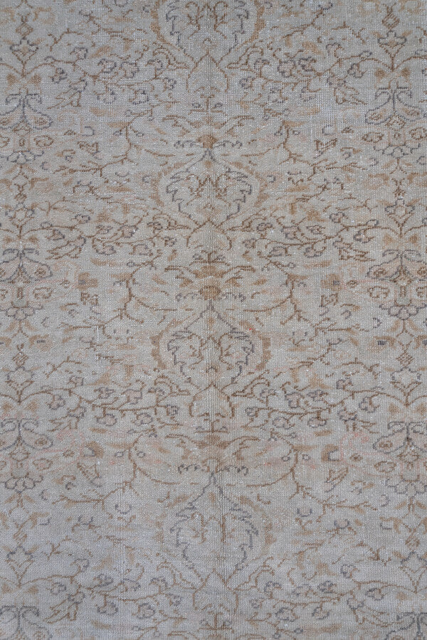 Vintage Rug 68376